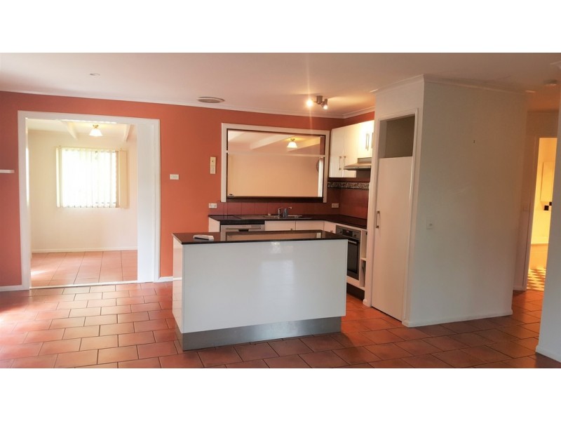 9 BORDER COURT, Brassall QLD 4305