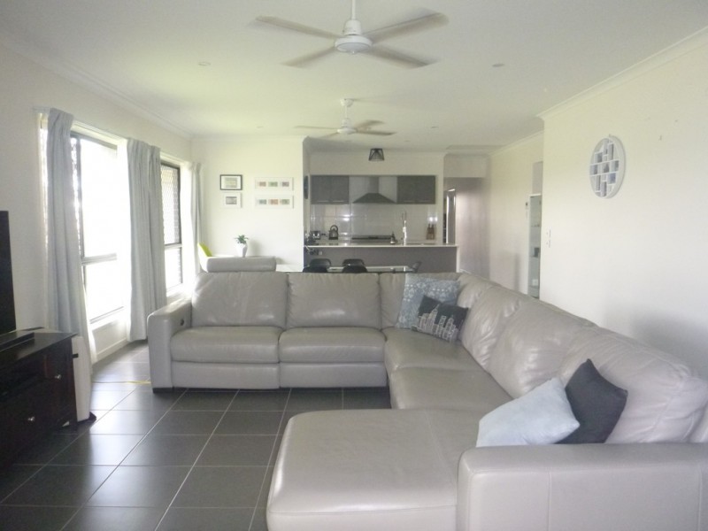 40 WATERFERN WAY, Ripley QLD 4306