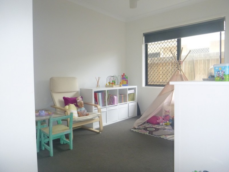 40 WATERFERN WAY, Ripley QLD 4306