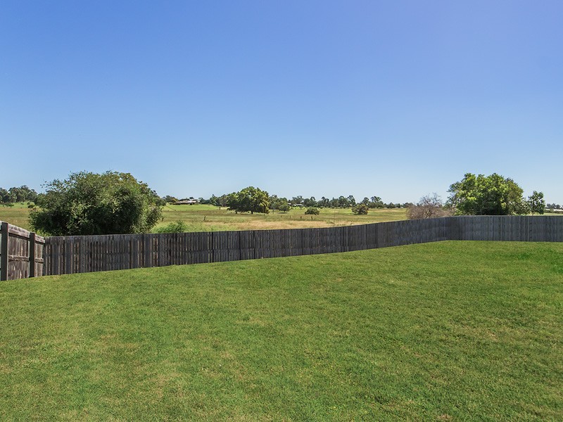 44 BRAY STREET, Lowood QLD 4311