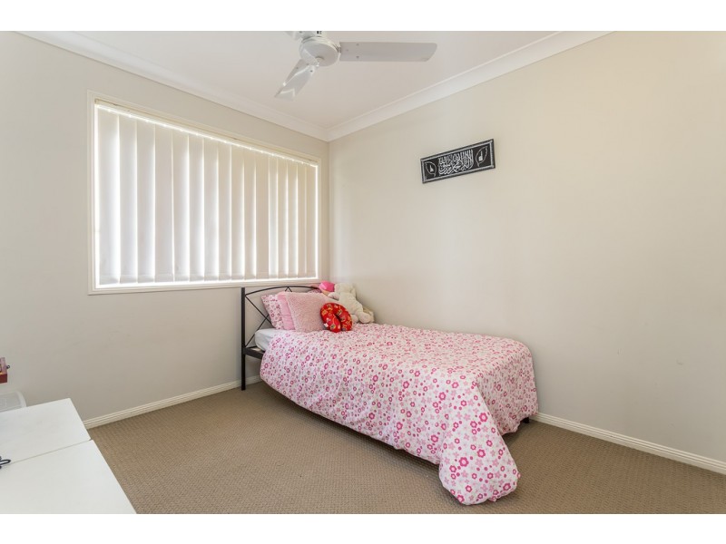 8 Regency Cres., Moggill QLD 4070