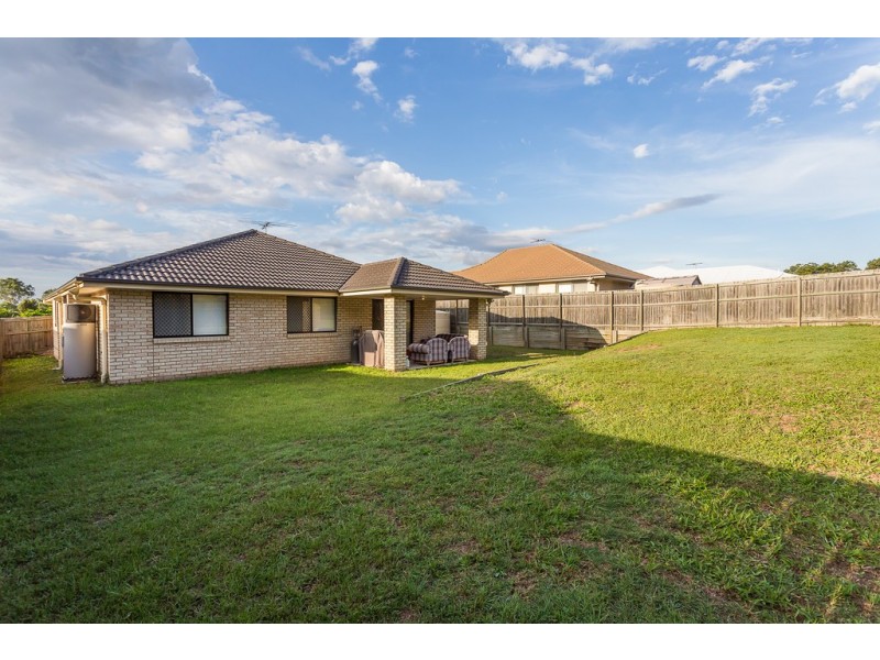 8 Regency Cres., Moggill QLD 4070