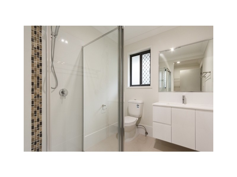 4 Don Street, Deebing Heights QLD 4306