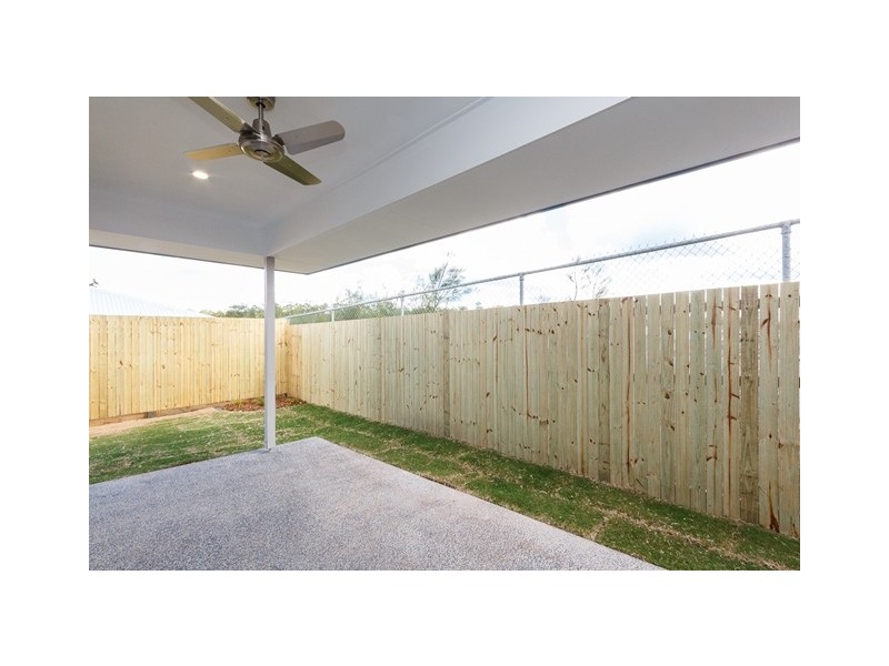 4 Don Street, Deebing Heights QLD 4306
