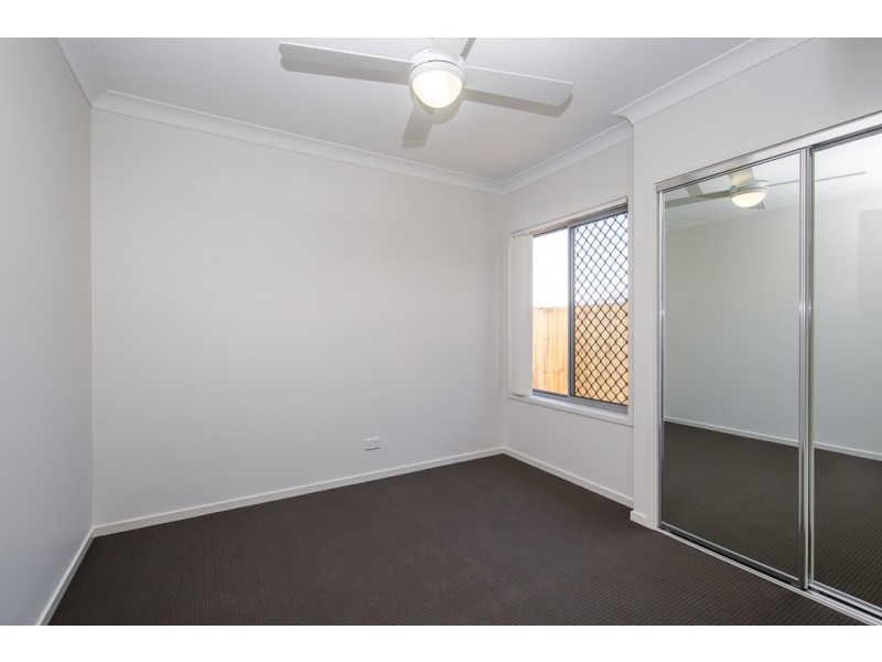 33 BARAKULA STREET, South Ripley QLD 4306