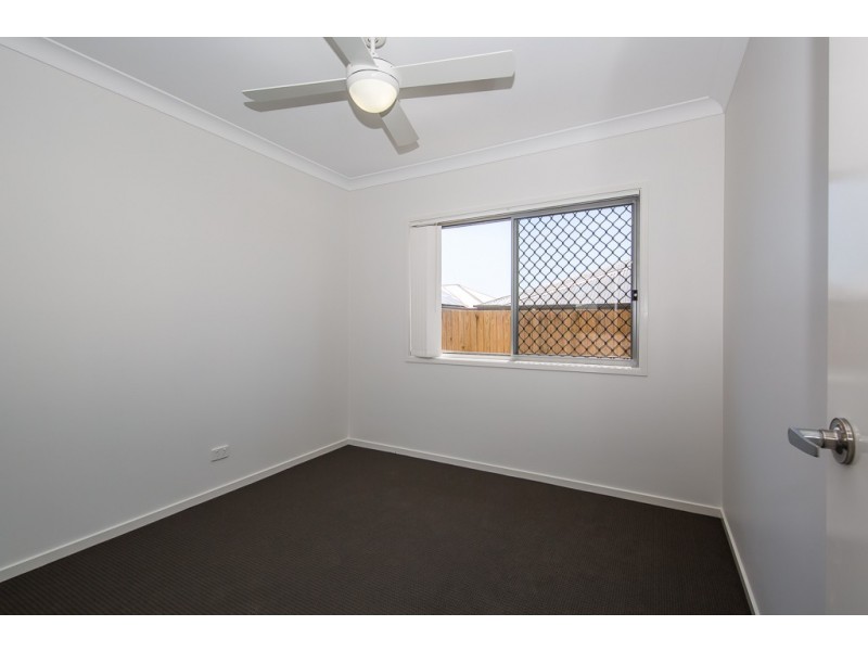 33 BARAKULA STREET, South Ripley QLD 4306