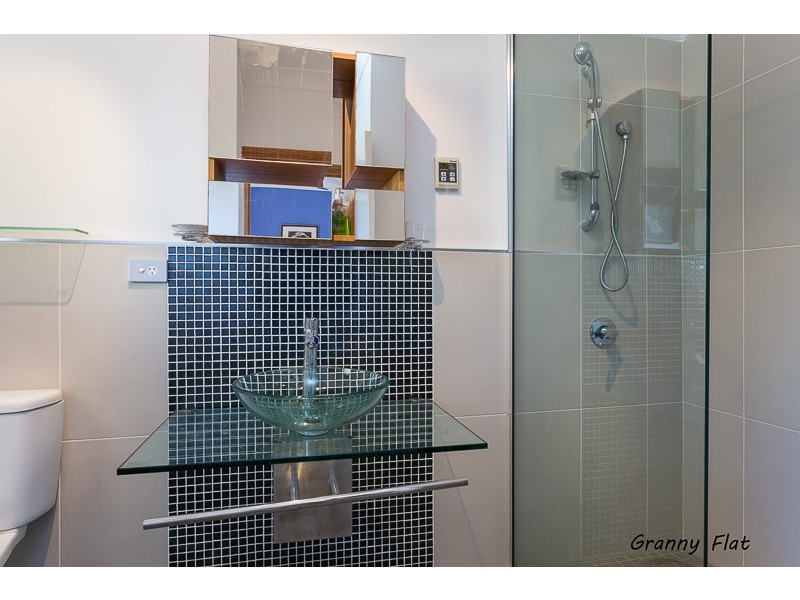 32 STRATFORD STREET, Moggill QLD 4070