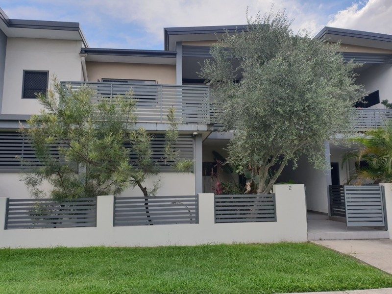 4 JOYCE STREET, East Ipswich QLD 4305