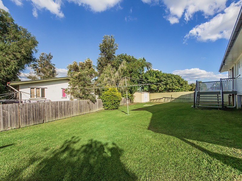 9 LESLIE STREET, East Ipswich QLD 4305