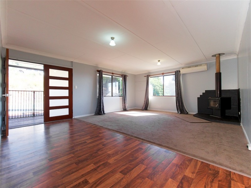 109 Annette Road, Lowood QLD 4311