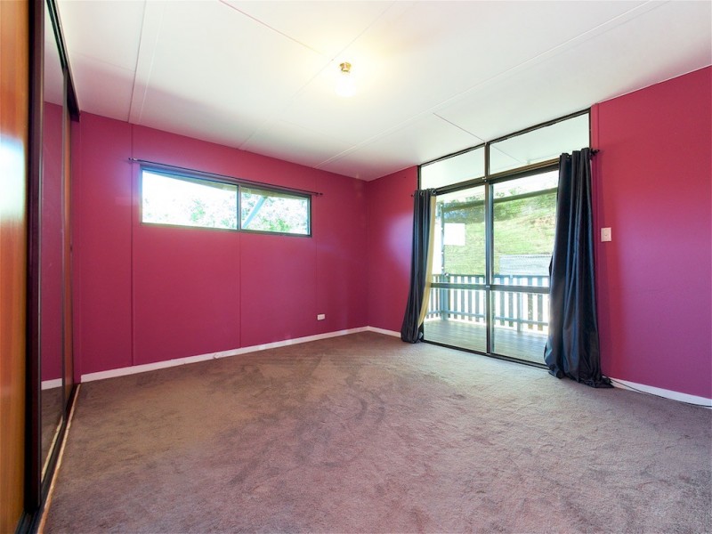 109 Annette Road, Lowood QLD 4311