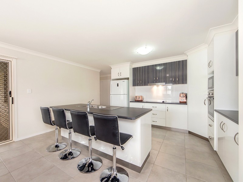 72 PAT SLATTERY PLACE, Lowood QLD 4311