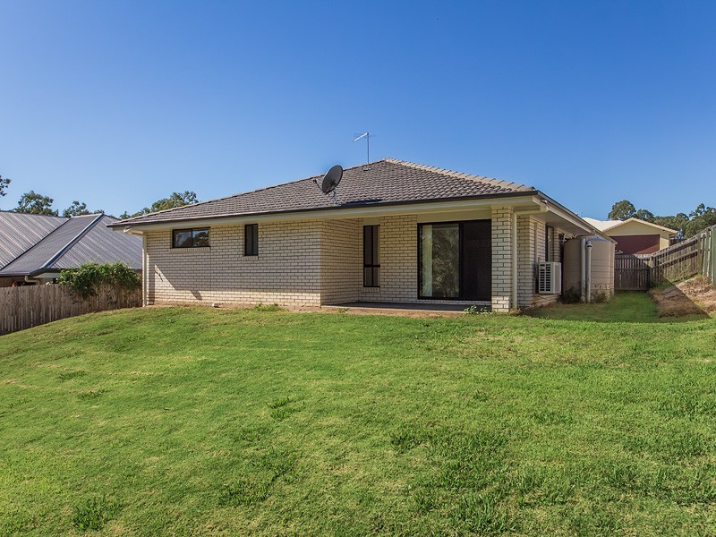 8 Whistler Place, Moggill QLD 4070