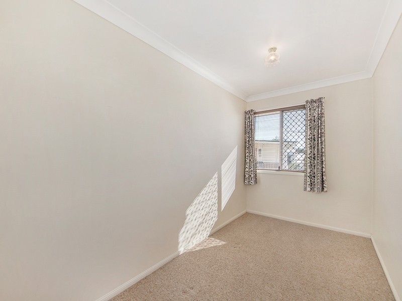 286 Warwick Rd, Churchill QLD 4305