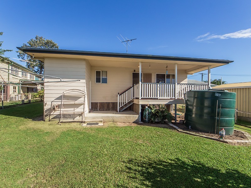 286 Warwick Rd, Churchill QLD 4305