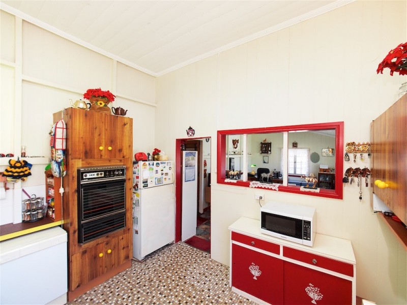 24 Haslingden Road, Lockyer Waters QLD 4311