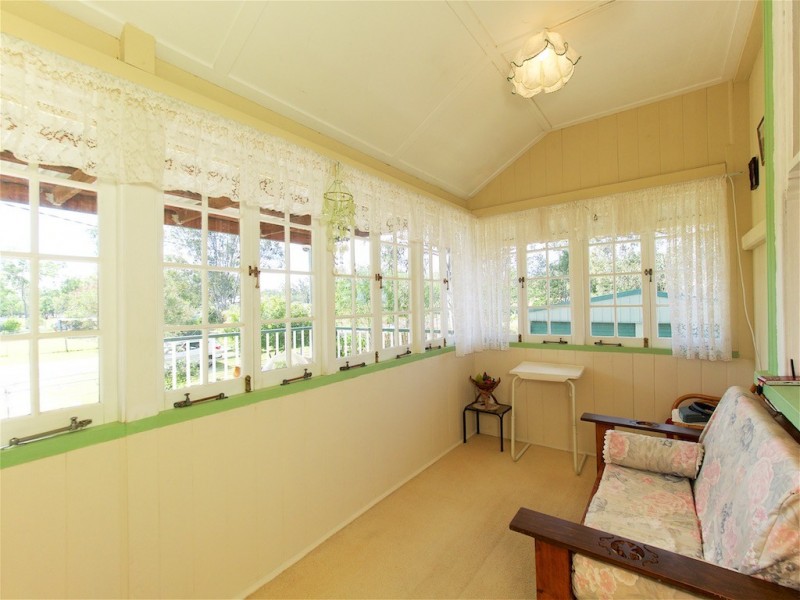 24 Haslingden Road, Lockyer Waters QLD 4311