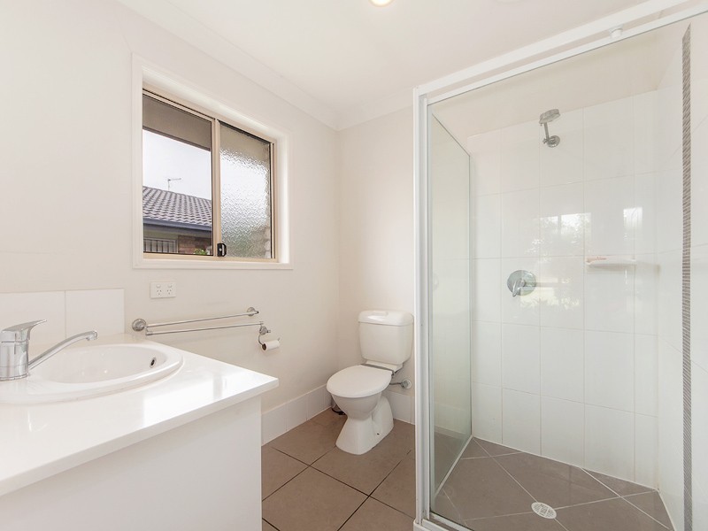 2 Bray St, Lowood QLD 4311
