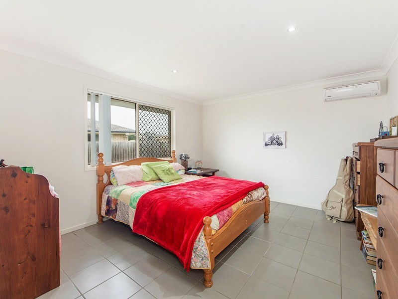 10 Sea Eagle Dr, Lowood QLD 4311