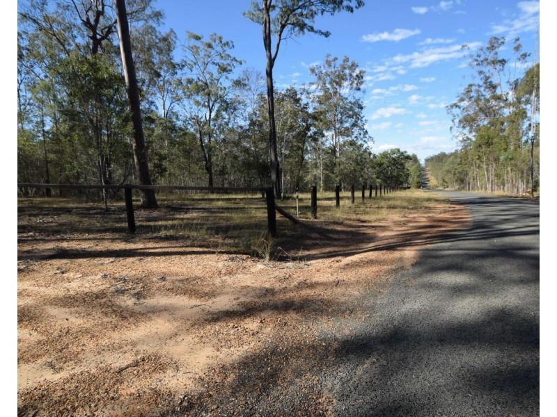 212 Wattle Rd, Coominya QLD 4311