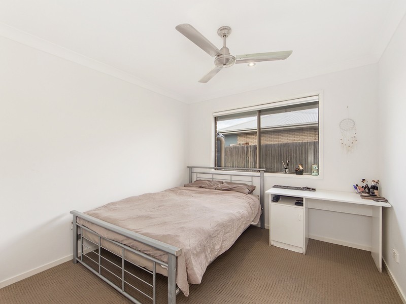 24 Peregrine Dr, Lowood QLD 4311