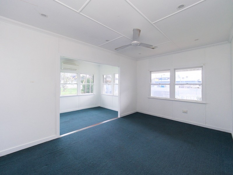 26 Burns Street, Fernvale QLD 4306