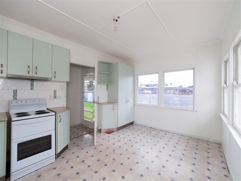 26 Burns Street, Fernvale QLD 4306