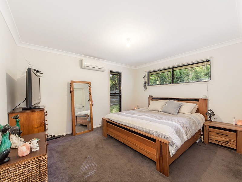 22 Corymbia Crescent, Anstead QLD 4070