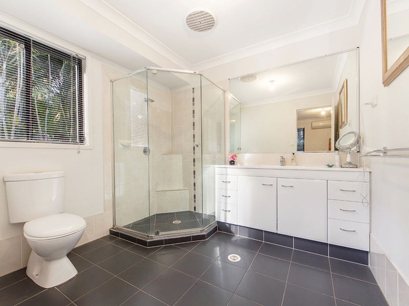 22 Corymbia Crescent, Anstead QLD 4070