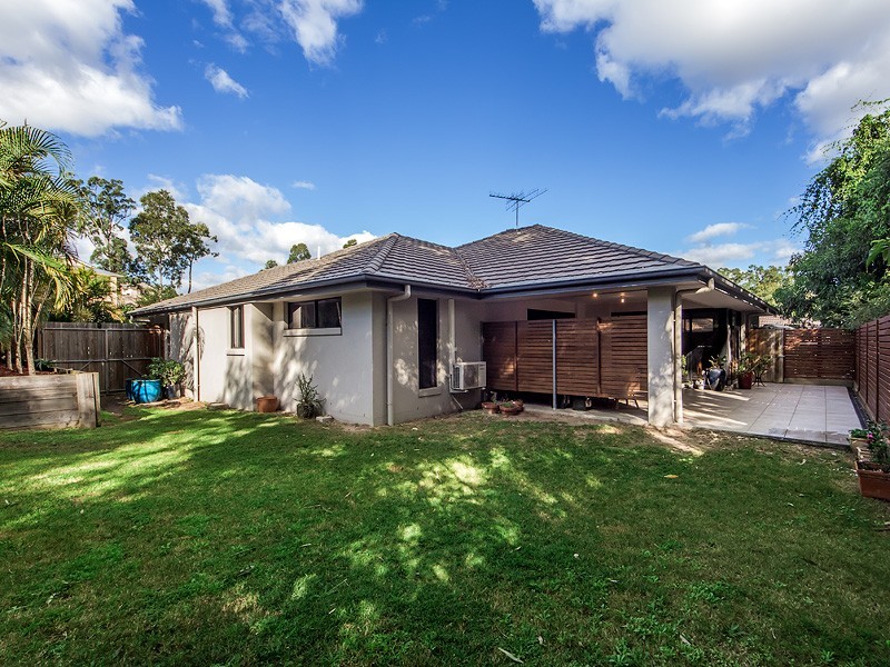 22 Corymbia Crescent, Anstead QLD 4070