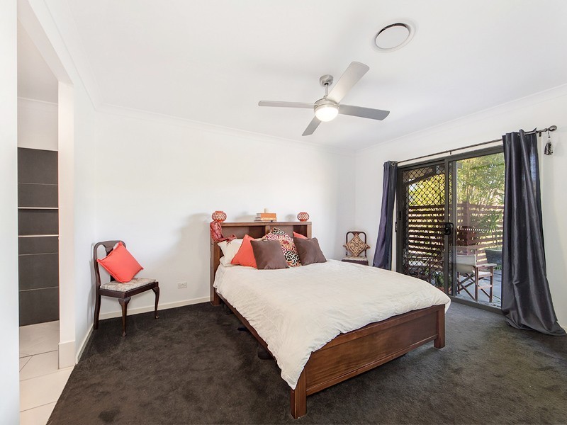 2 Freshwater Place, Karalee QLD 4306