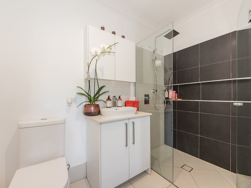 2 Freshwater Place, Karalee QLD 4306