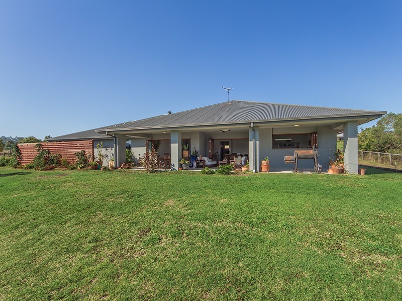 2 Freshwater Place, Karalee QLD 4306