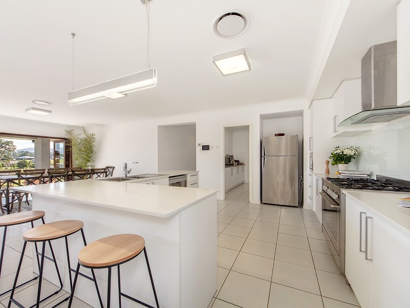 2 Freshwater Place, Karalee QLD 4306