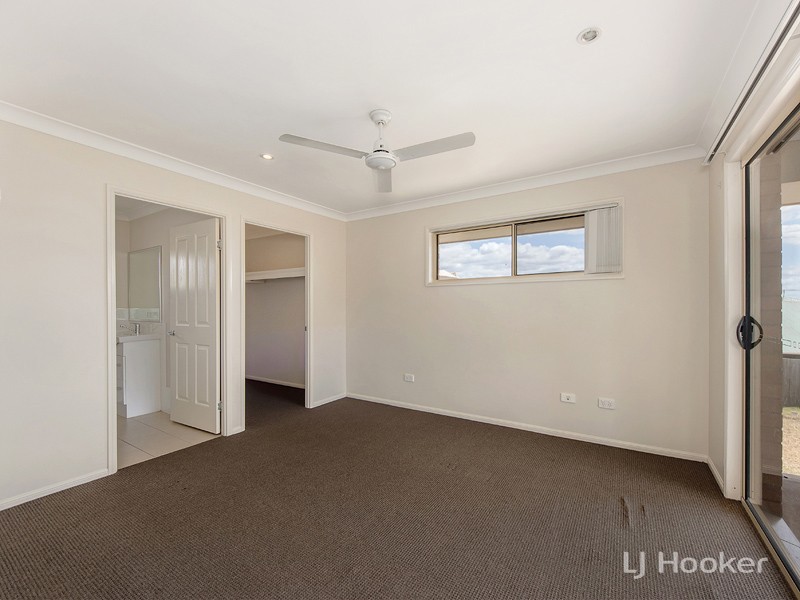 46 Peregrine Dr, Lowood QLD 4311
