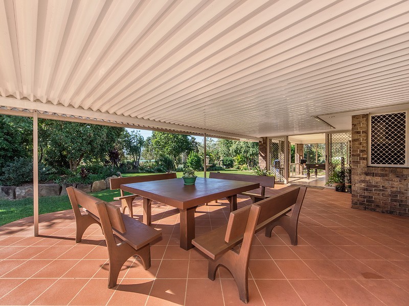 200 Lockyer View Road, Wivenhoe Pocket QLD 4306