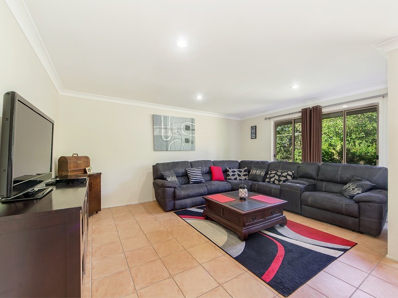 200 Lockyer View Road, Wivenhoe Pocket QLD 4306