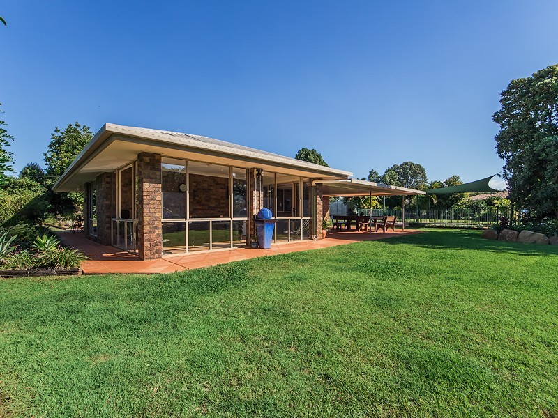 200 Lockyer View Road, Wivenhoe Pocket QLD 4306