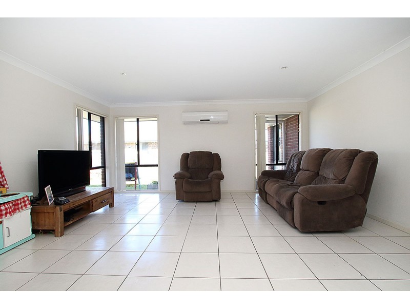 61 Vivian Hancock Dr, North Booval QLD 4304