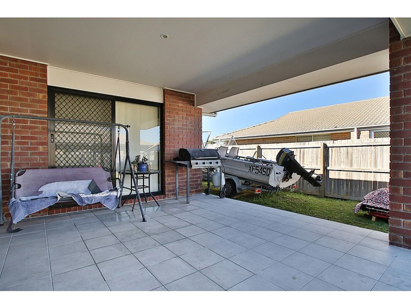 61 Vivian Hancock Dr, North Booval QLD 4304