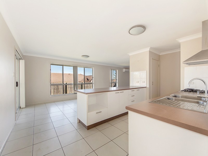 14 Willowood Place, Fernvale QLD 4306