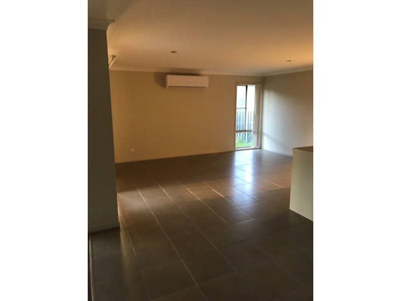 23 Parkwood Place, Fernvale QLD 4306