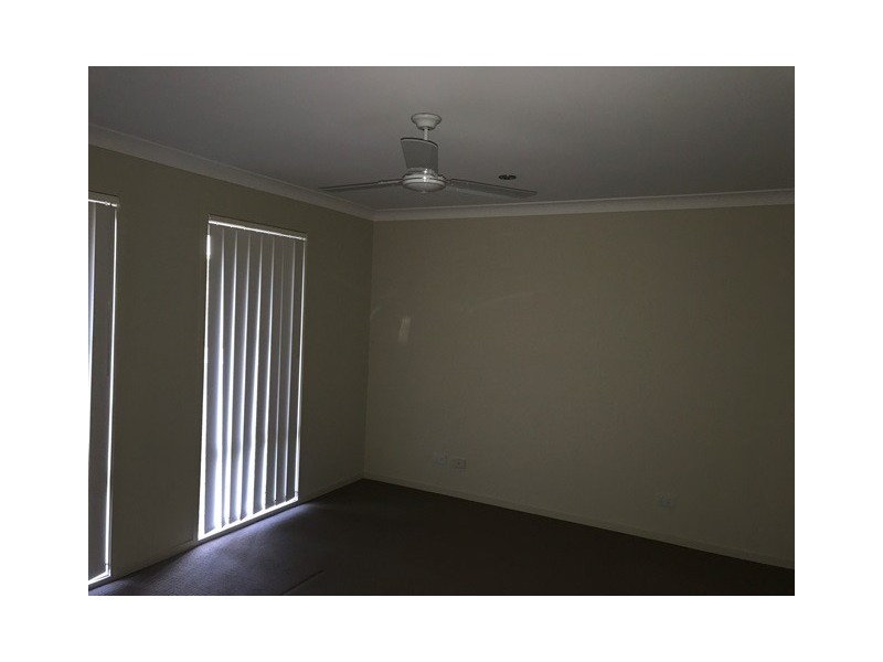 23 Parkwood Place, Fernvale QLD 4306