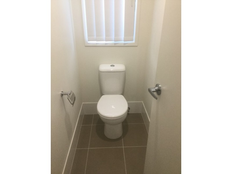 1/42 Br Ted Magee Drive, Collingwood Park QLD 4301