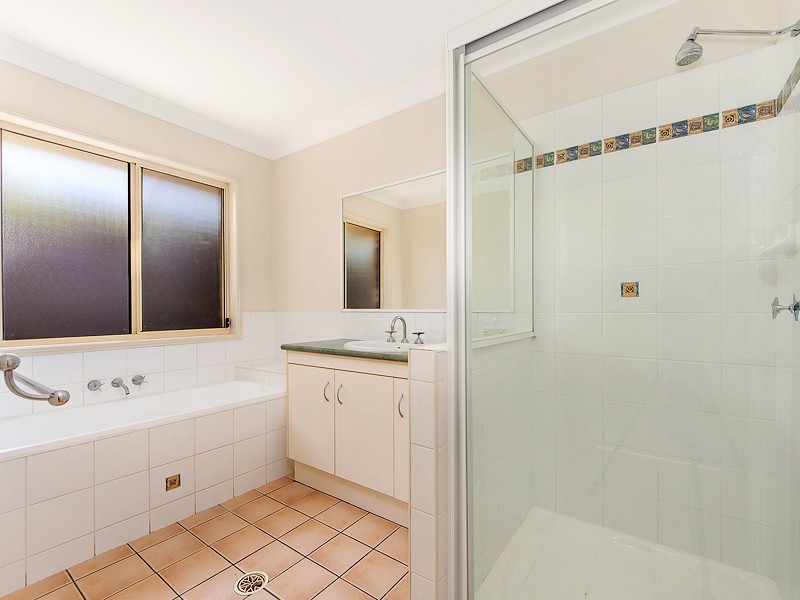 3 Redunca Pl, Moggill QLD 4070