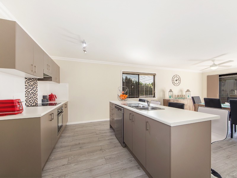 14 Bolingbroke Street, Fernvale QLD 4306