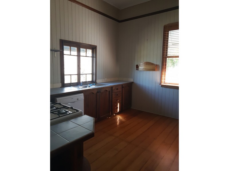 5 Gulland Street, North Ipswich QLD 4305