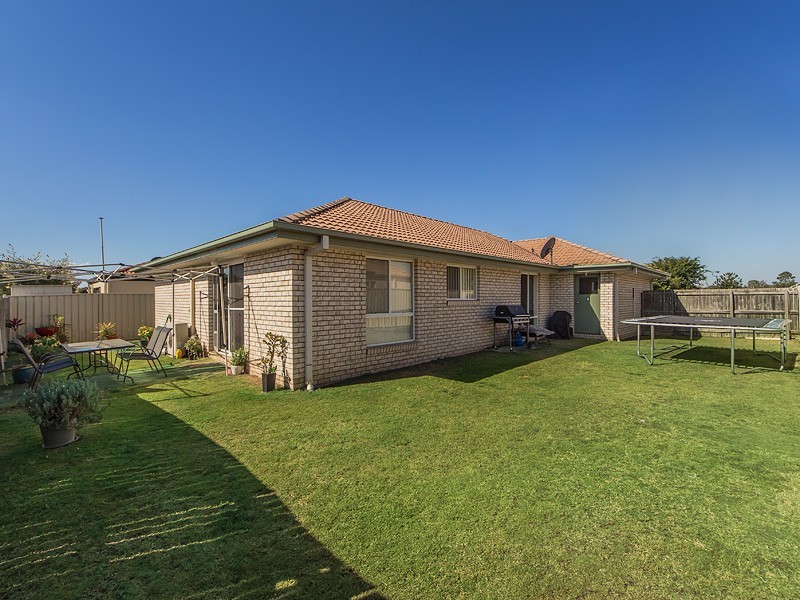 15 Amie Place, Raceview QLD 4305