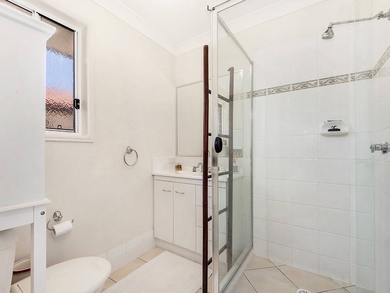 15 Amie Place, Raceview QLD 4305