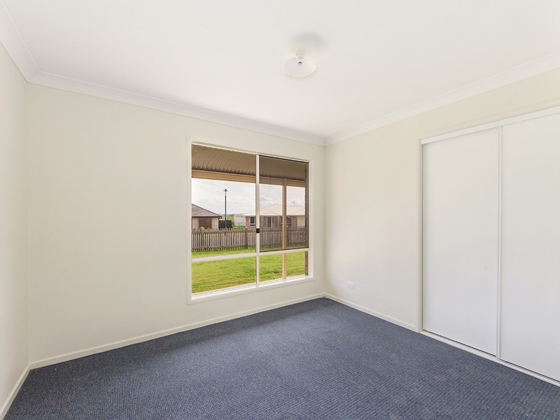 42 Titmarsh Circuit, Fernvale QLD 4306